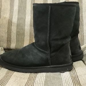 SOLD Ugg women's size 9